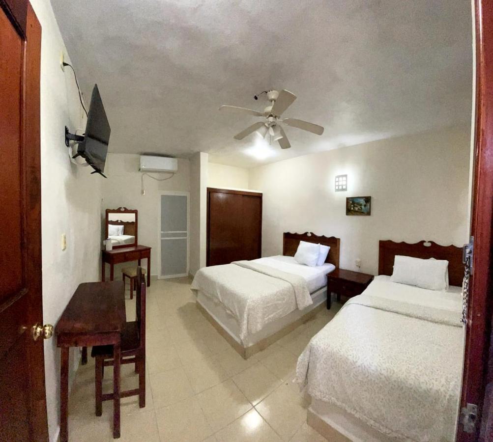 Hotel Santa Isabel Ciudad del Carmen Esterno foto