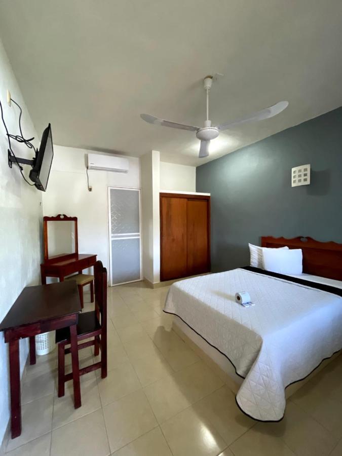 Hotel Santa Isabel Ciudad del Carmen Esterno foto